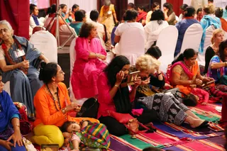 http://nithyananda.org/sites/default/files/photo-gallery/2016-12dec-3rd-nithyananda-diary_IMGL3813_bengaluru-aadheenam-sadashivoham-day3-manifesting-shakis-yoga-session.jpg