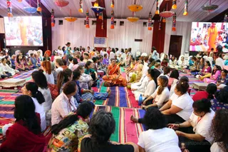 http://nithyananda.org/sites/default/files/photo-gallery/2016-12dec-3rd-nithyananda-diary_IMGL3850_bengaluru-aadheenam-sadashivoham-day3-manifesting-shakis-yoga-session.jpg