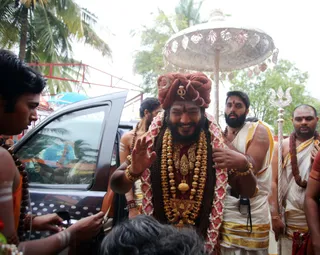 http://nithyananda.org/sites/default/files/photo-gallery/2016-12dec-3rd-nithyananda-diary_IMG_2691_bengaluru-aadheenam-sadashivoham-day3-dvajarohanam-temple-swamiji.jpg