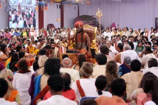 http://nithyananda.org/sites/default/files/photo-gallery/2016-12dec-4th-nithyananda-diary_4H7A3334_bengaluru-aadheenam-mandala-QnA-swamiji_0.jpg