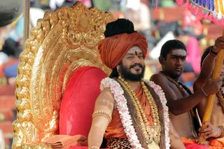 http://nithyananda.org/sites/default/files/photo-gallery/2016-12dec-4th-nithyananda-diary_G28A2663_bengaluru-aadheenam-rudrabhishekam-swamiji.jpg