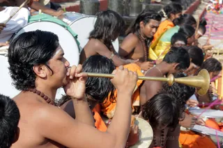 http://nithyananda.org/sites/default/files/photo-gallery/2016-12dec-4th-nithyananda-diary_G28A2749_bengaluru-aadheenam-rudrabhishekam-swamiji.jpg
