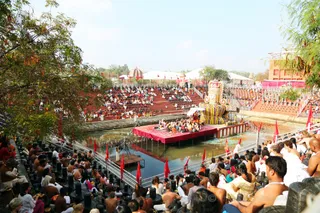 http://nithyananda.org/sites/default/files/photo-gallery/2016-12dec-4th-nithyananda-diary_IMGL4371_bengaluru-aadheenam-rudrabhishekam-swamiji.jpg