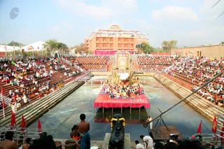 http://nithyananda.org/sites/default/files/photo-gallery/2016-12dec-4th-nithyananda-diary_IMGL4381_bengaluru-aadheenam-rudrabhishekam-swamiji.jpg