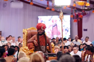 http://nithyananda.org/sites/default/files/photo-gallery/2016-12dec-4th-nithyananda-diary_IMGL4841_bengaluru-aadheenam-mandala-QnA-swamiji.jpg