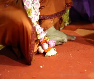 http://nithyananda.org/sites/default/files/photo-gallery/2016-12dec-5th-nithyananda-diary_4H7A4341_bengaluru-aadheenam-sadashivoham-day5-temple-vishesha-gayatri-atma-linga-swamiji.jpg