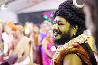 http://nithyananda.org/sites/default/files/photo-gallery/2016-12dec-5th-nithyananda-diary_4H7A4377_bengaluru-aadheenam-sadashivoham-day5-temple-vishesha-gayatri-atma-linga-swamiji.jpg