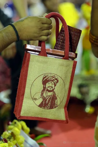 http://nithyananda.org/sites/default/files/photo-gallery/2016-12dec-5th-nithyananda-diary_4H7A4468_bengaluru-aadheenam-sadashivoham-day5-temple-vishesha-gayatri-atma-linga.jpg