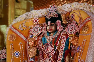 http://nithyananda.org/sites/default/files/photo-gallery/2016-12dec-5th-nithyananda-diary_IMGL6191_bengaluru-aadheenam-sadashivoham-day5-nithyanandeshwara-temple.jpg