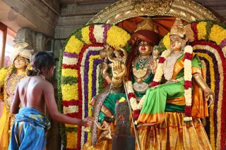http://nithyananda.org/sites/default/files/photo-gallery/2016-12dec-5th-nithyananda-diary_IMGL6422_bengaluru-aadheenam-sadashivoham-day5-nithyanandeshwara-temple.jpg