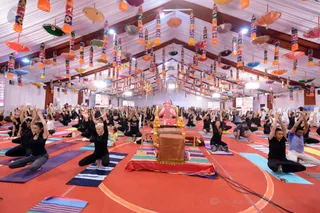 http://nithyananda.org/sites/default/files/photo-gallery/2016-12dec-6th-nithyananda-diary_DSC_2216_bengaluru-aadheenam-sadashivoham-day6-nithya-yoga.jpg