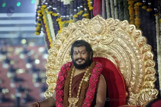 http://nithyananda.org/sites/default/files/photo-gallery/2016-12dec-6th-nithyananda-diary_G28A4748_bengaluru-aadheenam-sadashivoham-day6-evening-rudrabhishekam-swamiji.jpg