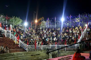 http://nithyananda.org/sites/default/files/photo-gallery/2016-12dec-6th-nithyananda-diary_IMGL8208_bengaluru-aadheenam-sadashivoham-day6-evening-rudrabhishekam-swamiji.jpg