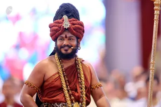 http://nithyananda.org/sites/default/files/photo-gallery/2016-12dec-7th-nithyananda-diary_4H7A5554_bengaluru-aadheenam-sadashivoham-day7-mandala-session-unclutching-swamiji.jpg