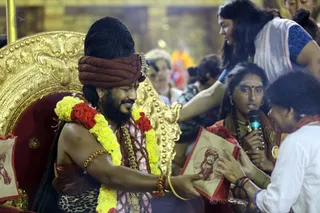http://nithyananda.org/sites/default/files/photo-gallery/2016-12dec-7th-nithyananda-diary_4H7A6865_bengaluru-aadheenam-sadashivoham-day7-temple-kalabhairava-homa-swamiji.jpg