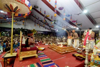 http://nithyananda.org/sites/default/files/photo-gallery/2016-12dec-7th-nithyananda-diary_DSC_3744_bengaluru-aadheenam-sadashivoham-day7-temple-kalabhairava-homa-swamiji.jpg