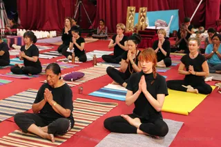 Nithyananda Yoga session
