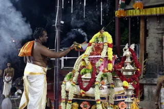 http://nithyananda.org/sites/default/files/photo-gallery/2016-12dec-7th-nithyananda-diary_IMGL0092_bengaluru-aadheenam-sadashivoham-day7-temple-kalabhairava-homa-swamiji.jpg
