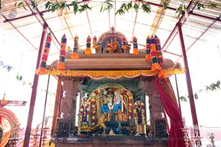 http://nithyananda.org/sites/default/files/photo-gallery/2016-12dec-7th-nithyananda-diary_IMGL8414_bengaluru-aadheenam-sadashivoham-day7-temple-deities.jpg