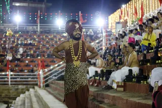 http://nithyananda.org/sites/default/files/photo-gallery/2016-12dec-8th-nithyananda-diary_4H7A7195_bengaluru-aadheenam-sadashivoham-day8-evening-rudrabhishekam-avatar-swamiji.jpg