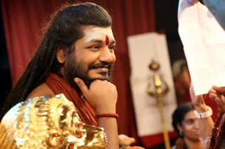 http://nithyananda.org/sites/default/files/photo-gallery/2016-12dec-8th-nithyananda-diary_4H7A7528_bengaluru-aadheenam-sadashivoham-day8-energy-darshan-swamiji.jpg