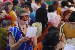 http://nithyananda.org/sites/default/files/photo-gallery/2016-12dec-9th-nithyananda-diary_4H7A7628_bengaluru-aadheenam-sadashivoham-day9-manifesting-powers.jpg
