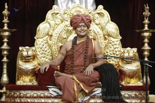 http://nithyananda.org/sites/default/files/photo-gallery/2016-1jan-10th-nithyananda-diary_F0A3380_bidadi-living-shuddhadvaita-process-session1-swamiji.JPG