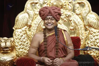 http://nithyananda.org/sites/default/files/photo-gallery/2016-1jan-10th-nithyananda-diary_F0A3548_bidadi-living-shuddhadvaita-process-session1-swamiji.JPG