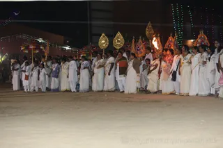 http://nithyananda.org/sites/default/files/photo-gallery/2016-1jan-2nd-nithyananda-diary_5F0A0118_bidadi-jayanthi-brahmotsavam-procession-participants.JPG