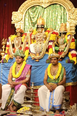 http://nithyananda.org/sites/default/files/photo-gallery/2016-1jan-2nd-nithyananda-diary_5F0A9165_bidadi-jayanthi-brahmotsavam-meenakshi-sundareshwara-thirukalyanam-ceremony.JPG
