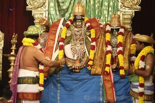 http://nithyananda.org/sites/default/files/photo-gallery/2016-1jan-2nd-nithyananda-diary_5F0A9286_bidadi-jayanthi-brahmotsavam-meenakshi-sundareshwara-thirukalyanam-ceremony.JPG