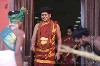 His Holiness enters to gift participants with Visesha Deeksha - Initiation