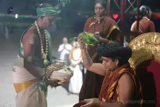 http://nithyananda.org/sites/default/files/photo-gallery/2016-1jan-2nd-nithyananda-diary_5F0A9862_bidadi-jayanthi-brahmotsavam-visesha-deeksha-initiation-swamiji.JPG