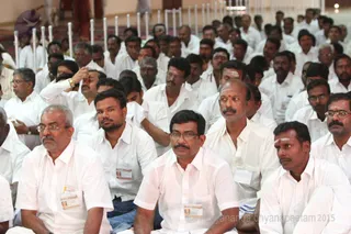 http://nithyananda.org/sites/default/files/photo-gallery/2016-1jan-30th-nithyananda-diary_IMG_9370_bengaluru-aadheenam-shiva-deeksha-program-participants.JPG