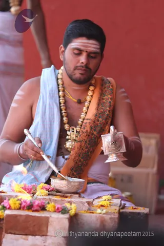 http://nithyananda.org/sites/default/files/photo-gallery/2016-1jan-30th-nithyananda-diary_IMG_9532_bengaluru-aadheenam-shiva-deeksha-program-homa.JPG