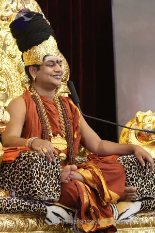 http://nithyananda.org/sites/default/files/photo-gallery/2016-1jan-30th-nithyananda-diary_IMG_9839_bengaluru-aadheenam-evening-nithya-satsang-swamiji.JPG