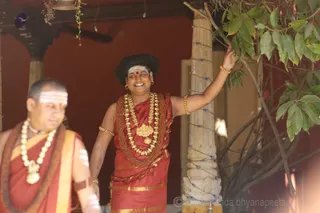 http://nithyananda.org/sites/default/files/photo-gallery/2016-1jan-3rd-nithyananda-diary_5F0A0384_bidadi-jayanthi-avatar-day-temple-swamiji.JPG