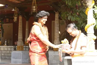 http://nithyananda.org/sites/default/files/photo-gallery/2016-1jan-3rd-nithyananda-diary_5F0A0394_bidadi-jayanthi-avatar-day-temple-swamiji.JPG