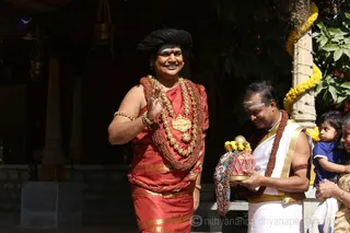http://nithyananda.org/sites/default/files/photo-gallery/2016-1jan-3rd-nithyananda-diary_5F0A0396_bidadi-jayanthi-avatar-day-temple-swamiji.JPG