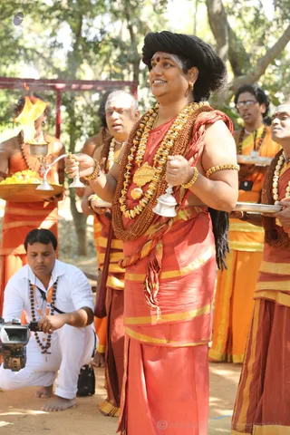 http://nithyananda.org/sites/default/files/photo-gallery/2016-1jan-3rd-nithyananda-diary_5F0A0579_bidadi-jayanthi-avatar-day-temple-swamiji.JPG