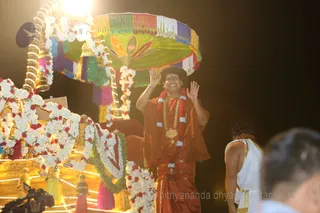 http://nithyananda.org/sites/default/files/photo-gallery/2016-1jan-3rd-nithyananda-diary_5F0A2065__bidadi-jayanthi-avatar-day-rathotsavam-swamiji.JPG