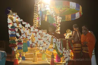http://nithyananda.org/sites/default/files/photo-gallery/2016-1jan-3rd-nithyananda-diary_5F0A2071__bidadi-jayanthi-avatar-day-rathotsavam-swamiji.JPG