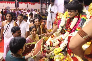 http://nithyananda.org/sites/default/files/photo-gallery/2016-1jan-3rd-nithyananda-diary_IMG_0118_bidadi-jayanthi-39th-avatar-day-darshan-swamiji.JPG