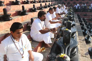 http://nithyananda.org/sites/default/files/photo-gallery/2016-1jan-3rd-nithyananda-diary_IMG_9887__bidadi-jayanthi-avatar-day-rudrabhishekam.JPG