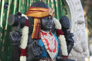 http://nithyananda.org/sites/default/files/photo-gallery/2016-1jan-9th-nithyananda-diary_5F0A3072_bengaluru-aadheenam-temple-deities.JPG
