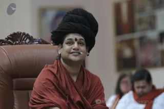 http://nithyananda.org/sites/default/files/photo-gallery/2016-2feb-11th-nithyananda-diary_IMG_2363_bengaluru-aadheenam-IA-day8-shivoham-process-swamiji.JPG
