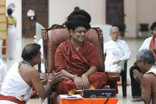 http://nithyananda.org/sites/default/files/photo-gallery/2016-2feb-11th-nithyananda-diary_IMG_2384_bengaluru-aadheenam-IA-day8-shivoham-process-swamiji.JPG