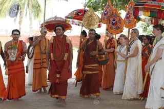 http://nithyananda.org/sites/default/files/photo-gallery/2016-2feb-13th-nithyananda-diary_IMG_1131_bengaluru-aadheenam-dvajarohanam-rajarajeshwari-brahmotsavam-temple-swamiji.JPG