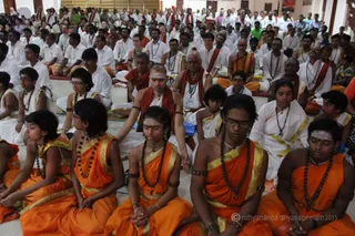 http://nithyananda.org/sites/default/files/photo-gallery/2016-2feb-14th-nithyananda-diary_IMG_3065_bengaluru-aadheenam-IA-day11-LSP-session7-process-participants.JPG