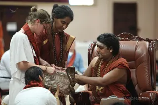 http://nithyananda.org/sites/default/files/photo-gallery/2016-2feb-15th-nithyananda-diary_IMG_0811_bengaluru-aadheenam-nithyanandoham-day1-mandala-process-swamiji.JPG